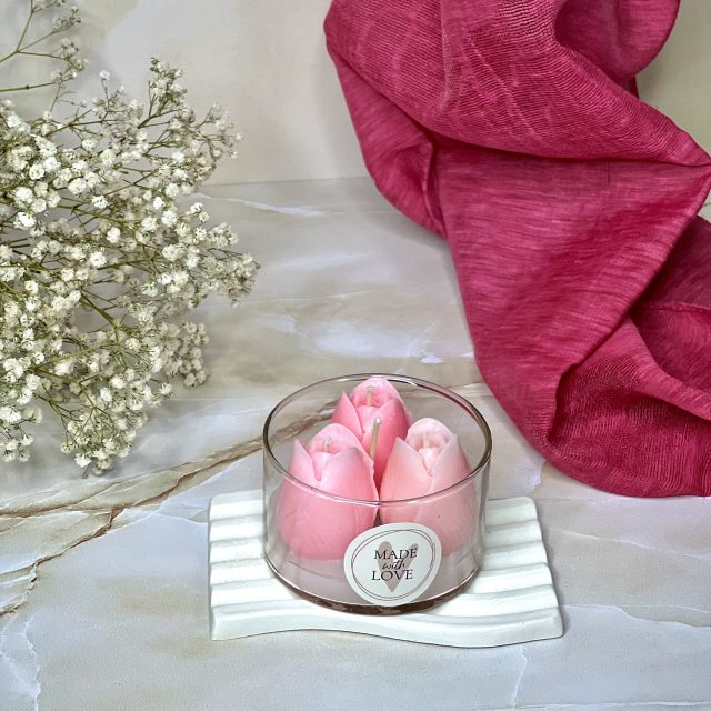شمع soft bloom
